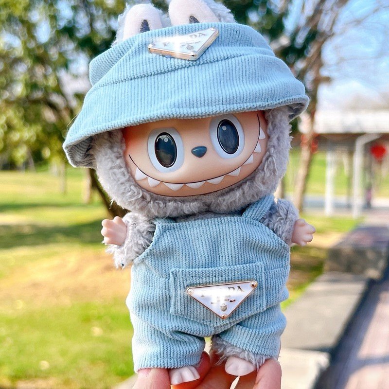 The Monster 6.69in/17cm Labubu Outfit